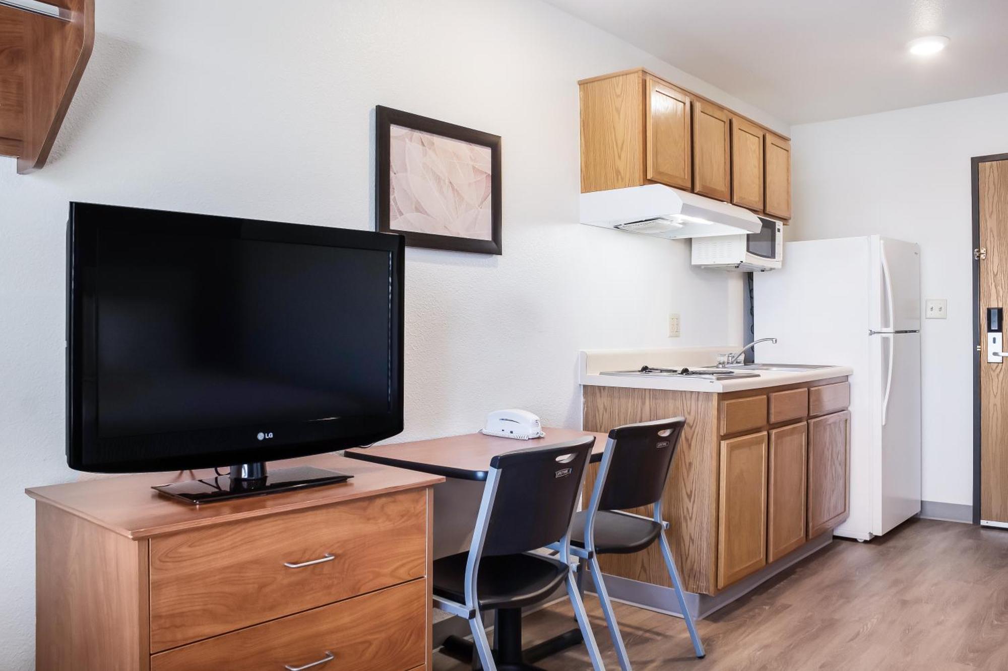 Woodspring Suites Houston La Porte Exterior photo