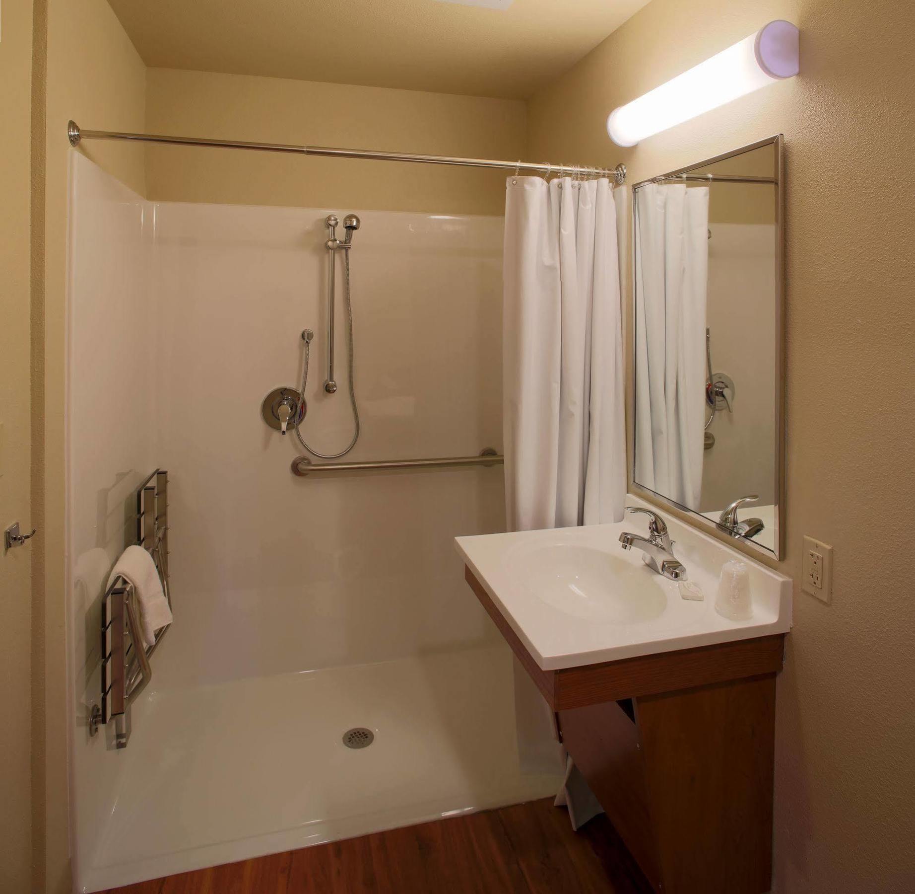 Woodspring Suites Houston La Porte Exterior photo